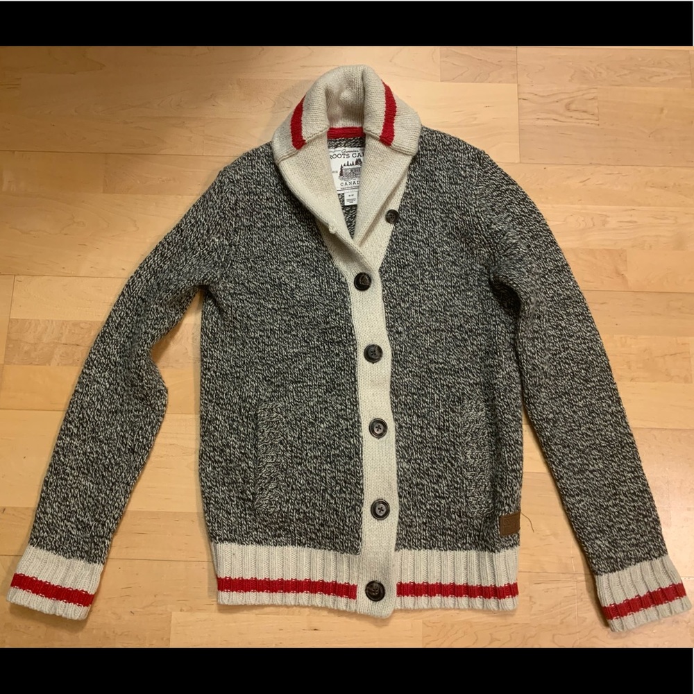 NWT Roots Wool Cabin Shawl Collar Cardigan Sweater Grey Oat Mix Women’s Small